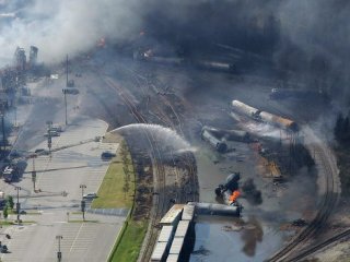 В Канаде компания-владелец разбившегося поезда подала документы о банкротстве