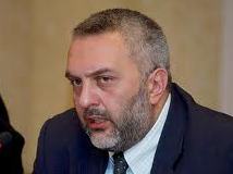 Глава ЦИК Грузии покинул пост для участия в президентских выборах?