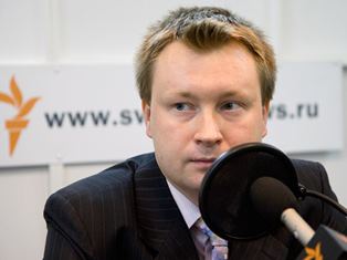 ЛГБТ-активиста допросили по делу Мизулиной