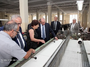 Արցախի նախագահը ծանոթացել է «Մետաքսկոմբինատի» աշխատանքներին