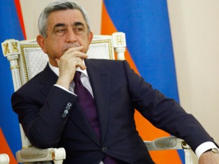 Armenian President, Catholicos Karekin II and Catholicos Aram I talk about Syria