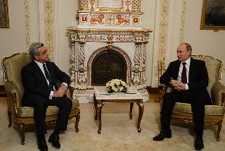 «168 ժամ». Քաղաքական վերնախավը «շունչը պահած» սպասում է Սարգսյան-Պուտին հանդիպմա