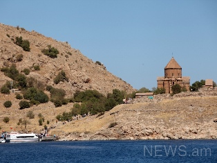 First baptism ceremony held in renovated Surb Khach church in Turkey (PHOTO)