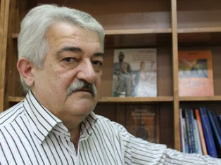 Փաստաբան. Քաղաքագետ Արկադի Վարդանյանը Իսպանիայում վիլլա ունի եւ չէր կարող կազմակ