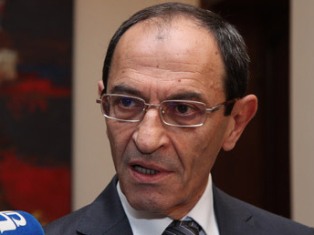 Շավարշ Քոչարյանը Մաքսային միությանն անդամակցելու հանրաքվեի մասին