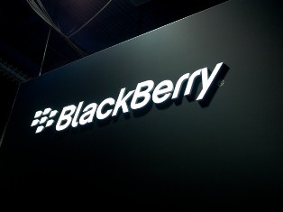 BlackBerry уволит 40% персонала