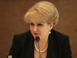 Երեւանի ավագանու ՀՀԿ-ական անդամը ԲՀԿ-ին եւ «Բարեւ Երեւան»-ին պատեհապաշտ ու պոպու