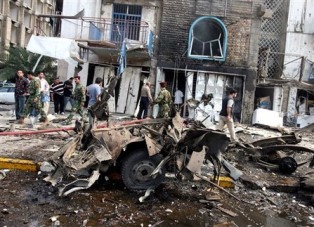 Около 40 человек погибли при теракте у военной базы в Йемене