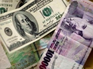 Доллар в Армении уже дешевле 406 драмов