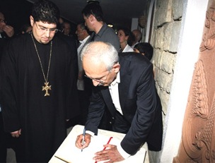 Opposition party leader pledges to make sure Turkey’s sole Armenian village main
