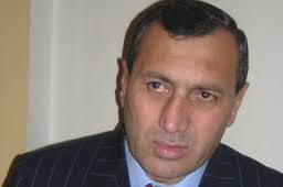 «Ժողովուրդ». Սուրիկ Խաչատրյանը չի դիմավորի Սերժ Սարգսյանին