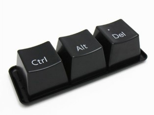 Комбинация Control-Alt-Delete была ошибкой – признание от Билла Гейтса