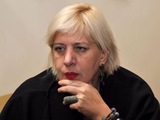 Миятович призвала освободить автора ролика «Давай, до свидания»