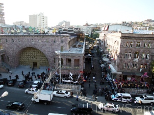 Ակտիվիստները «մուկն ու կատու են խաղում» Ալեքսանյանի մարդկանց հետ