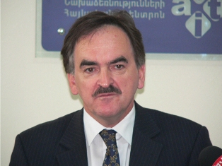 Լեհաստանի դեսպան. Հայաստանը մուտք է գործում պակաս լիբերալ մաքսային համակարգ