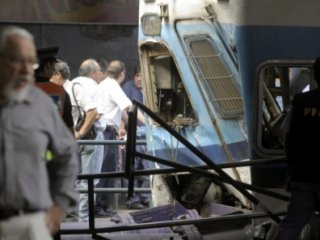 В аварии поезда в Буэнос-Айресе пострадали 58 человек