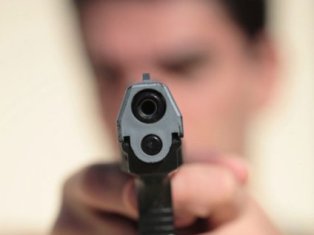 В США два человека погибли в результате стрельбы в школе