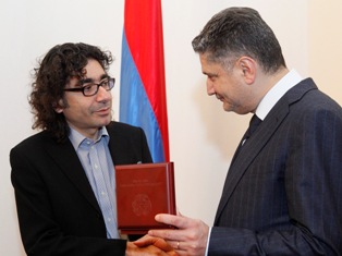 Կարեն Դուրգարյանը պարգեւատրվել է Հայաստանի վարչապետի հուշամեդալով