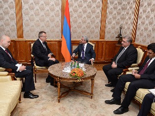 Серж Саргсян: Армения считает важным международное сотрудничество