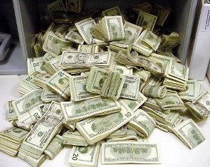 У ливийских инкассаторов похитили $54 миллиона