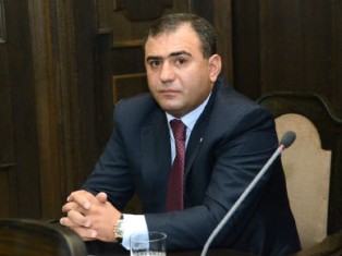 Սուրեն Խաչատրյանի հետ նորմալ հարաբերություններ ունեմ. Սյունիքի մարզպետ