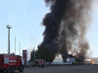 При взрыве в Махачкале погиб один человек
