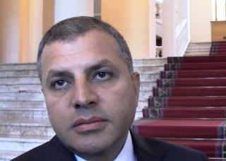 «Ժամանակ». ԲՀԿ-ական թեկնածուն շատ է հարգում ՀՀԿ-ական մարզպետին