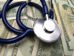 Armenia to introduce mandatory medical insurance in 2015 – ministry