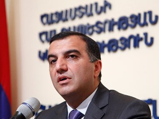Armenian Labor Ministry to review social consequences of increasing transportati