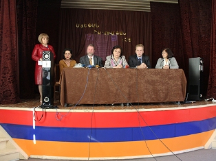Արեւելահայերենի եւ ռուսերենի դասընթացներ սիրիահայերի համար