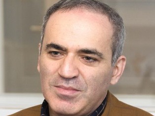 Каспаров попросил латвийское гражданство