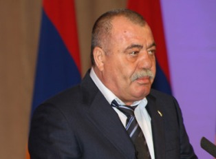 ԵԿՄ նախագահ, ԱԺ պատգամավոր Մանվել Գրիգորյանը մարզային կառույցների հետ աշխատանքայ