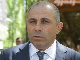 Бывший начальник Полиции Армении назвал «шоу» вчерашнюю попытку переворота