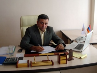 Վարդան Պետրոսյանի փաստաբանը բողոք է ներկայացրել դատախազին, որպեսզի ձերբակալման ո