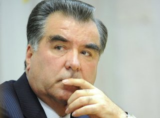 Народно-демократическая партия Таджикистана заявила о победе Рахмона