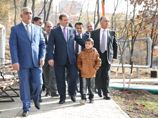 Տարոն Մարգարյանը Նոր Նորքում մասնակցել է Տիգրան Մեծի այգու հանդիսավոր բացմանը