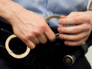 Полицейскому в Грузии отрезали ухо за попытку изнасилования