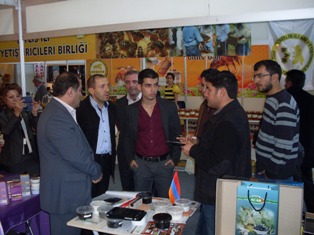 Armenia at spotlight of largest exhibition in Middle East (PHOTOS)