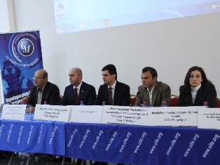 Ինժեներական կրթության հեռանկարները` Հայաստանի դպրոցներում (ֆոտո)