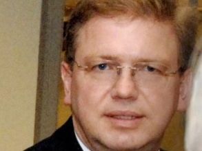Շտեֆան Ֆյուլեն չեղյալ է հայտարարել Ուկրաինա իր այցը
