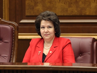Հերմինե Նաղդալյան. Հայաստանն ակնկալում է 2015-ի հունվարին լիիրավ մասնակցել Եվրաս