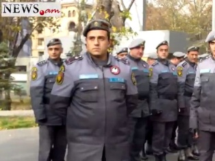 В Ереване с проспекта Баграмяна подвергнуты приводу 4 оппозиционера