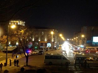 Քաղաքի երթեւեկությունը ուշքի չի գալիս (ֆոտո)