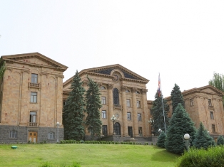 «Հրապարակ». Ազգային Ժողովում սառնամանիք է