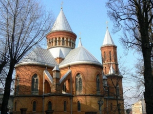 В Украине отметили 25-ю годовщину землетрясения в Армении: в Черновцах установле