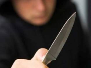 Կովկասցիները դանակահարել են ոստիկանի
