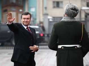 Президент Украины прибыл в Москву