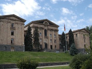 ԱԺ-ն արտահերթ քննարկելու է գազային համաձայնագիրը. Ընդդիմությունն այն կապիտուլյաց
