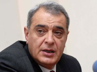 Հայաստանի իշխանությունները գոյություն չունեն եւ ներկայացնում են ռուսական կայսրու
