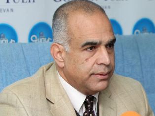 Րաֆֆի Հովհաննիսյանը հիմա էլ չի բացառում, որ Նոր տարին կդիմավորի Հայաստանում